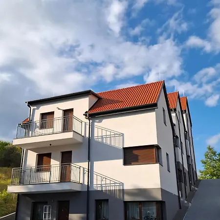 Apartment Kato Eger